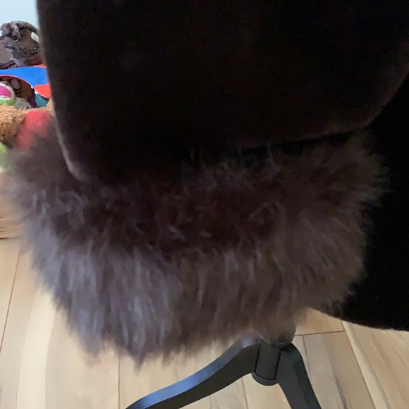 DENNIS BASSO WINTER COST - Picture 4 of 9